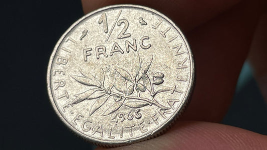 Anciennes pièces en francs : les critères qui influencent leur valeur
